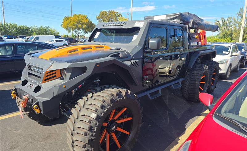 Used 2020 Jeep Gladiator Sport w/ Quick Order Package 24S image 3