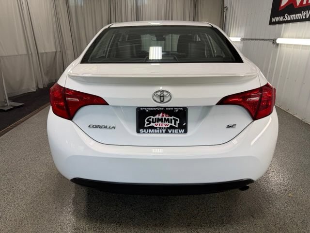 Used 2017 Toyota Corolla SE w/ Carpet Mat Package (TMS) FWD image 5