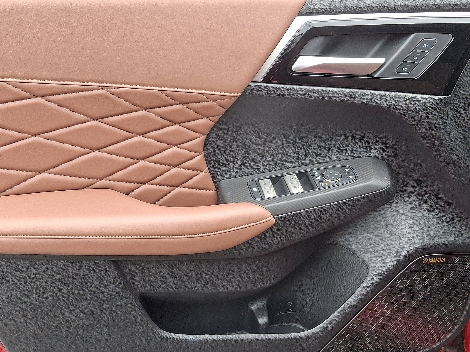 New 2025 Mitsubishi Outlander SEL image 10