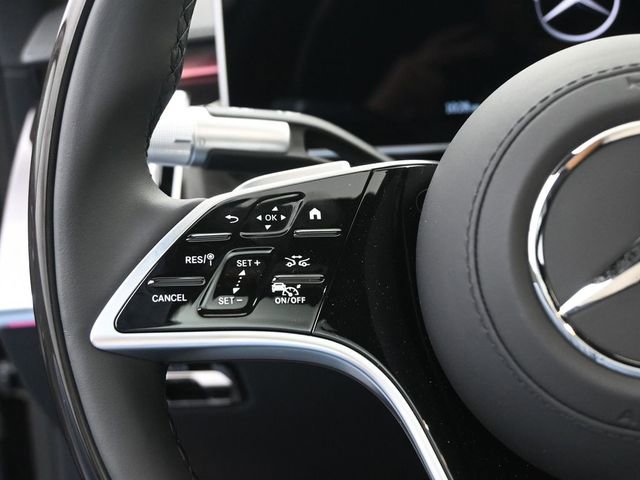 New 2025 Mercedes-Benz S 580 4MATIC Sedan image 2
