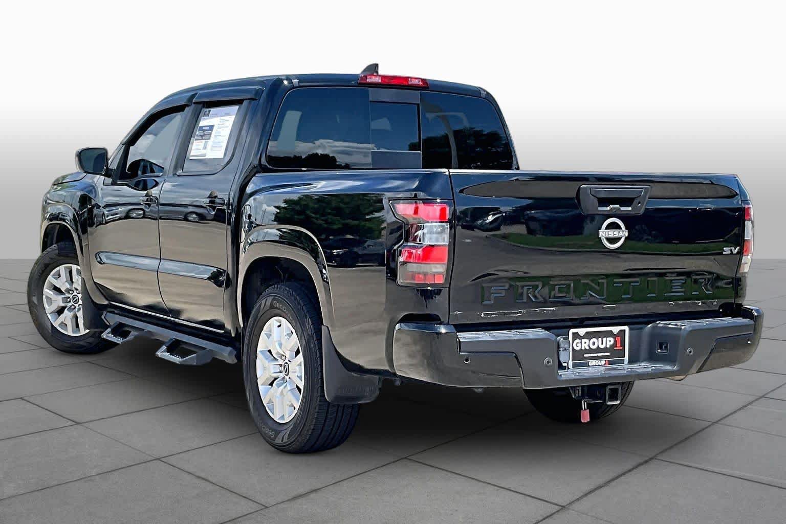 Used 2023 Nissan Frontier SV w/ SV Convenience Package RWD image 11