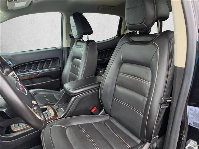 Used 2022 GMC Canyon Denali w/ Denali Black Edition Package AWD/4WD image 21