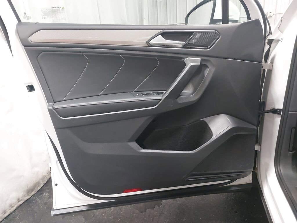 Used 2022 Volkswagen Tiguan SE image 26