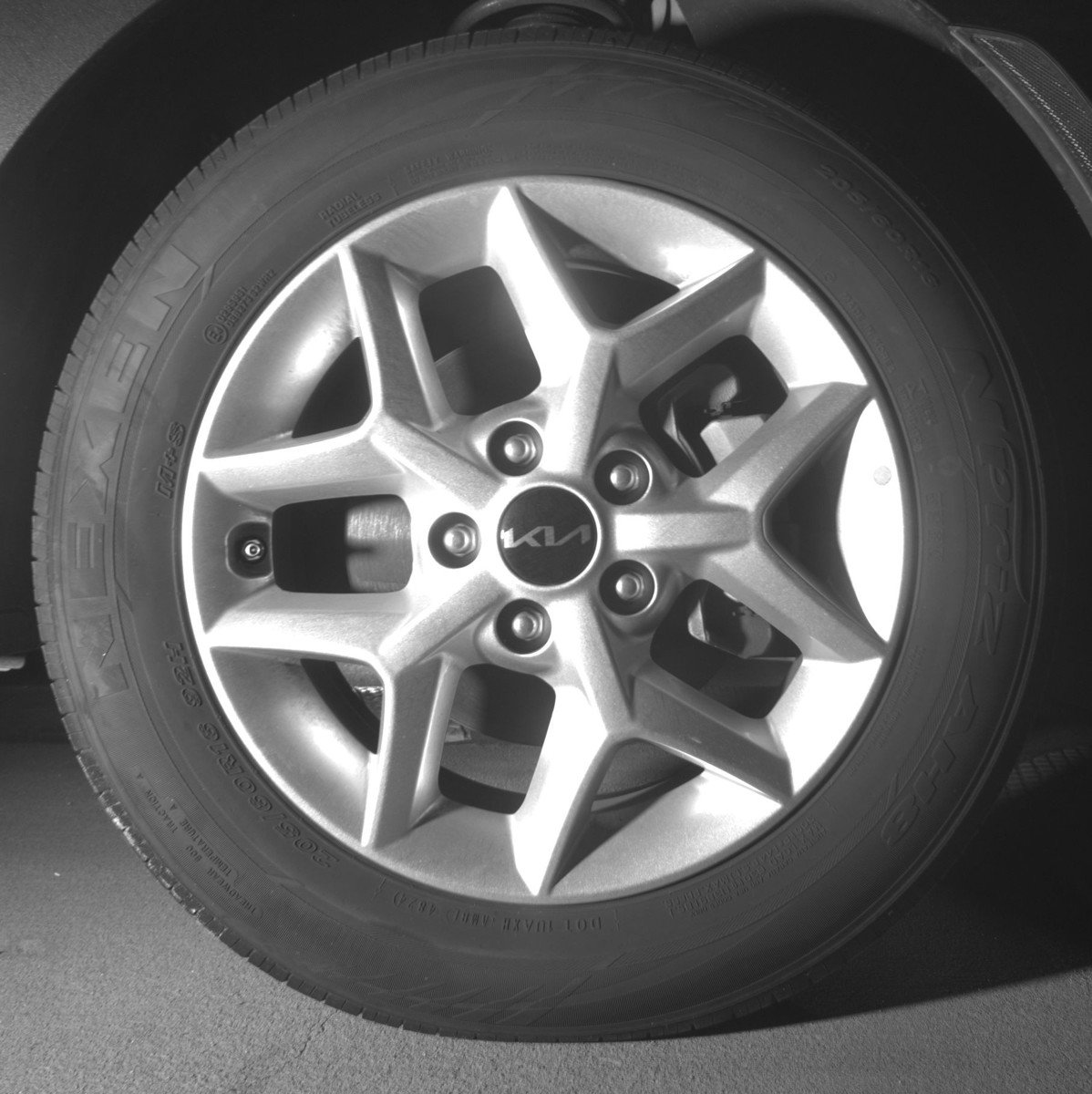 Used 2025 Kia Soul LX w/ LX Technology Package image 13