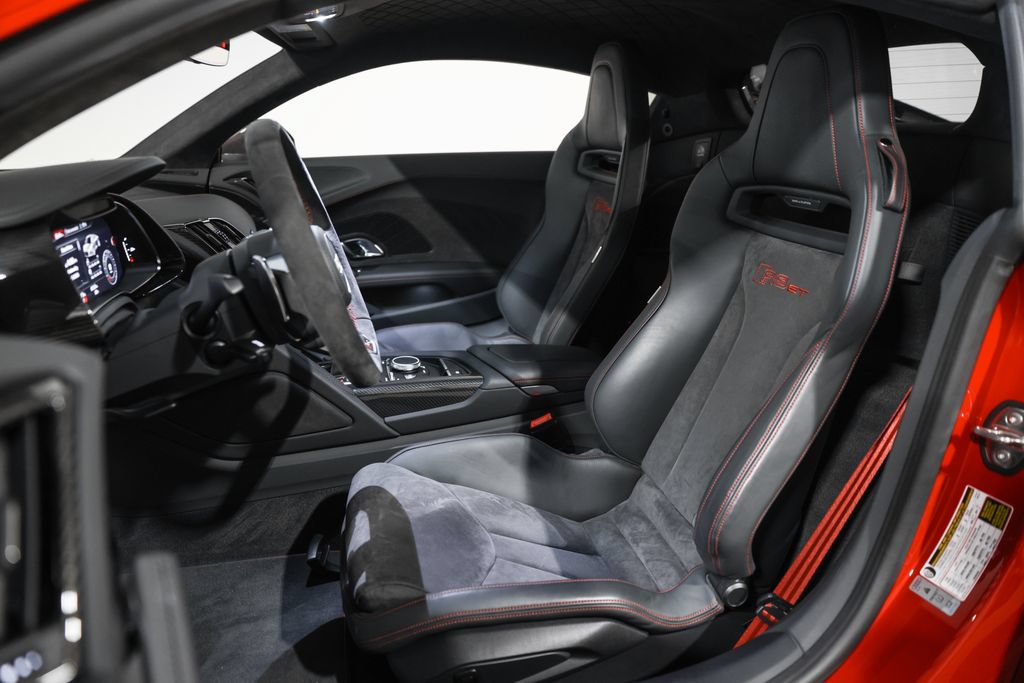 Used 2023 Audi R8 V10 GT RWD image 25