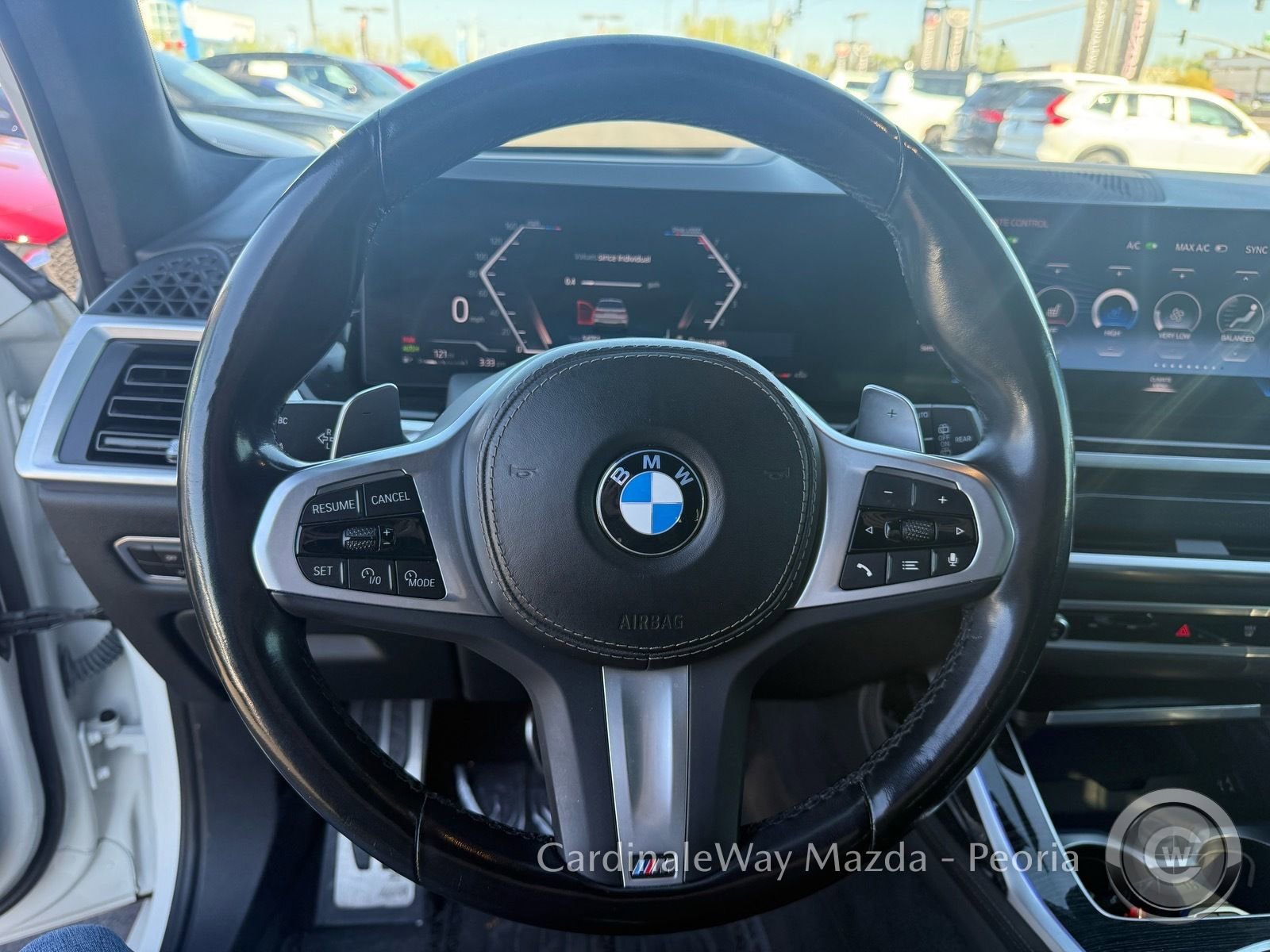 Used 2023 BMW X7 xDrive40i w/ Executive Package image 17