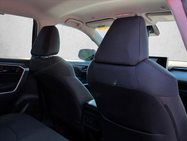 Used 2023 Toyota RAV4 LE FWD image 19