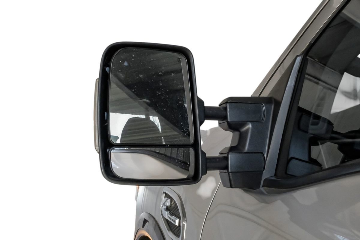 Used 2019 Nissan Titan PRO-4X image 37