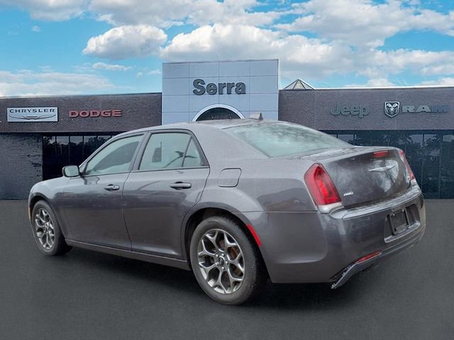 Used 2016 Chrysler 300 S image 4