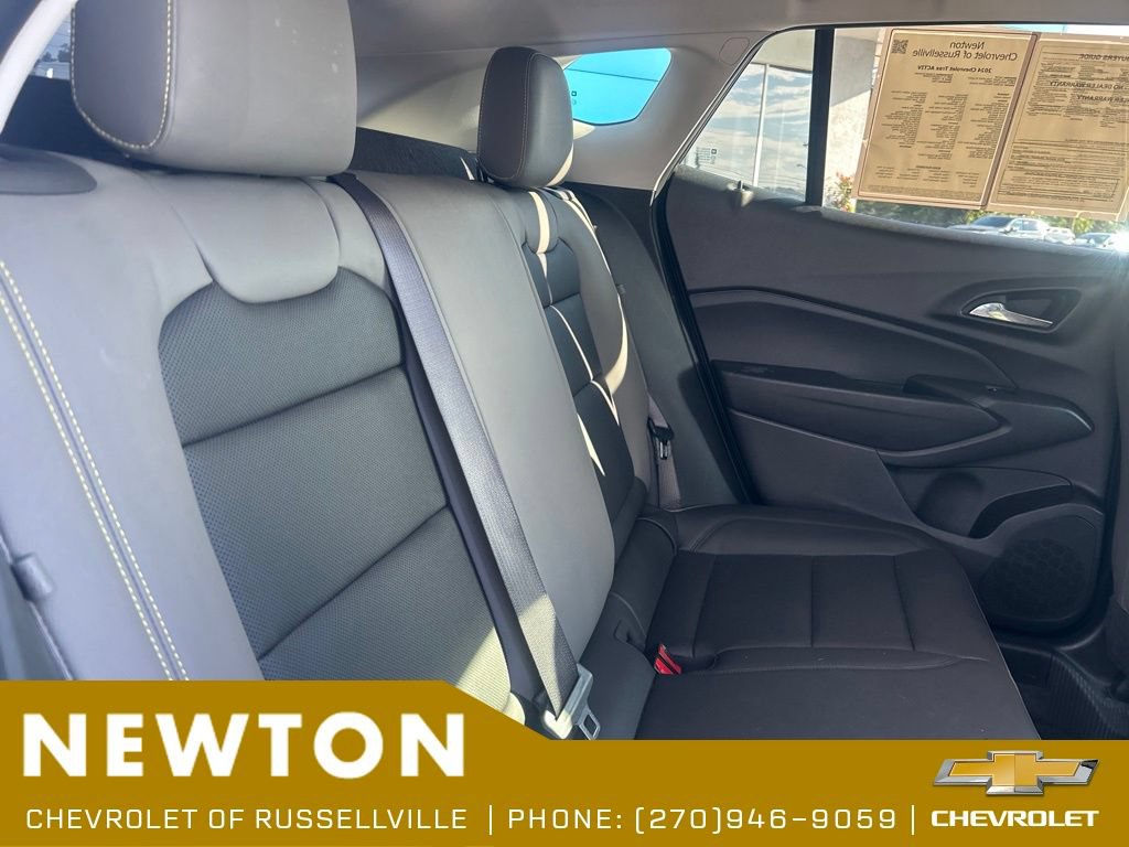 Used 2024 Chevrolet Trax ACTIV w/ Driver Confidence Package FWD image 25