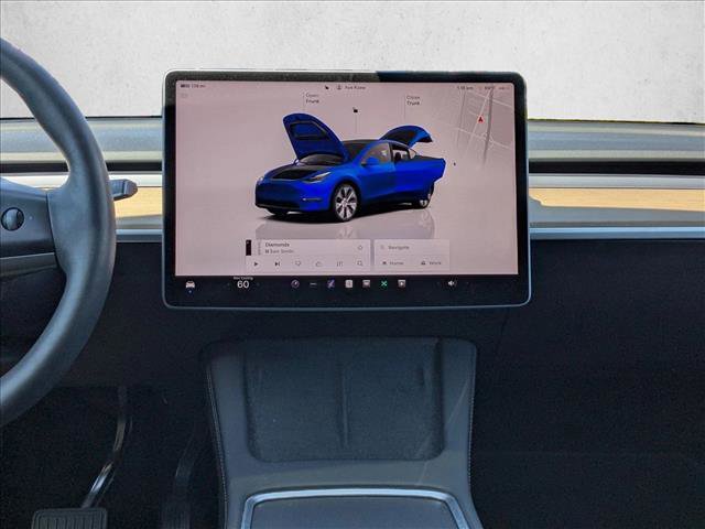 Used 2023 Tesla Model Y Long Range image 14