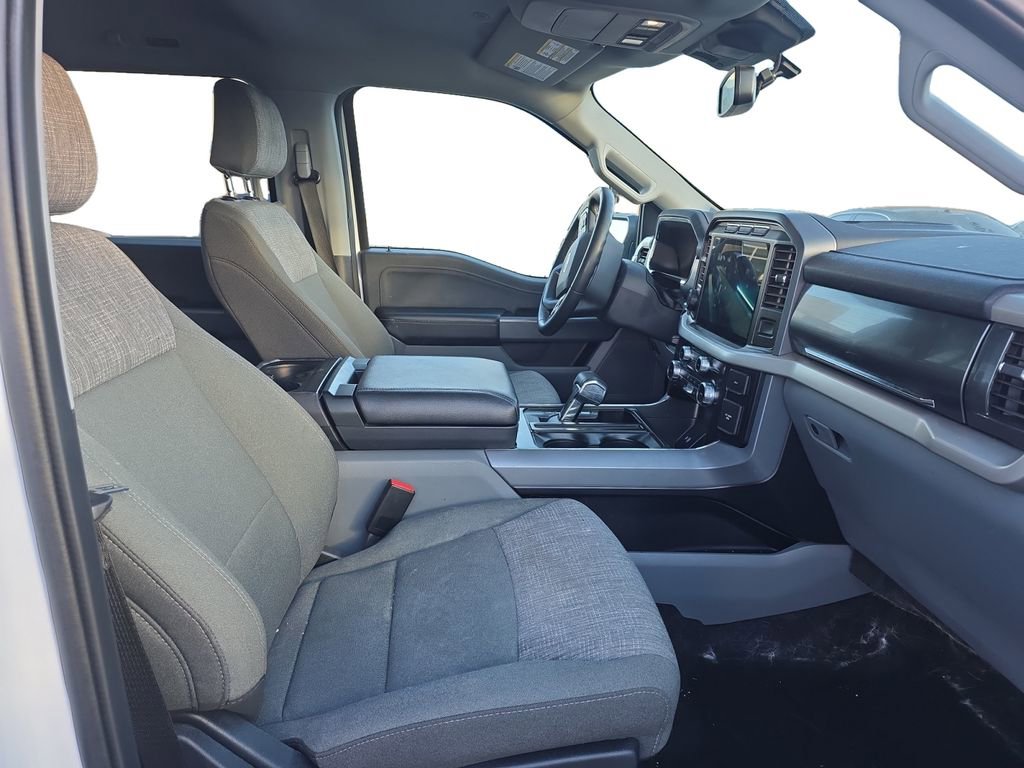 Used 2023 Ford F150 Lightning XLT w/ Tow Technology Package image 17