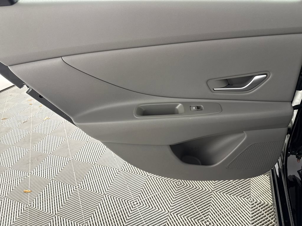 Certified 2023 Hyundai Elantra SEL w/ Convenience Package FWD image 14