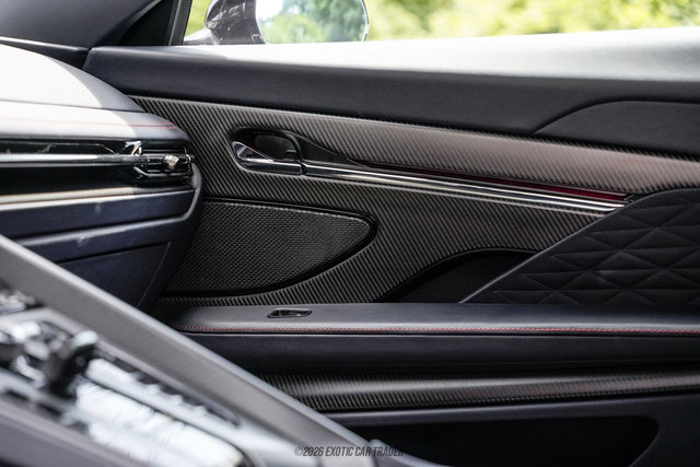 Used 2024 Aston Martin DB12 Coupe RWD image 37