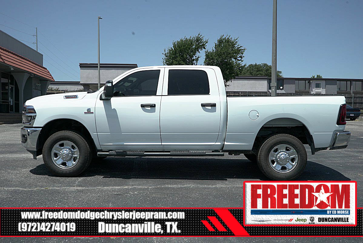 New 2025 RAM 2500 Tradesman AWD/4WD image 2