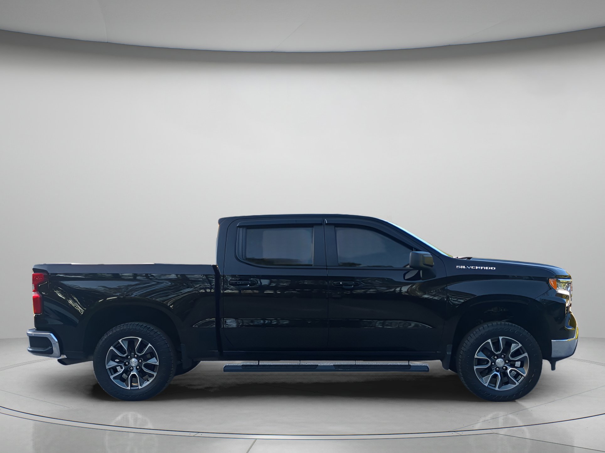 Used 2022 Chevrolet Silverado 1500 LT w/ Protection Package RWD image 39