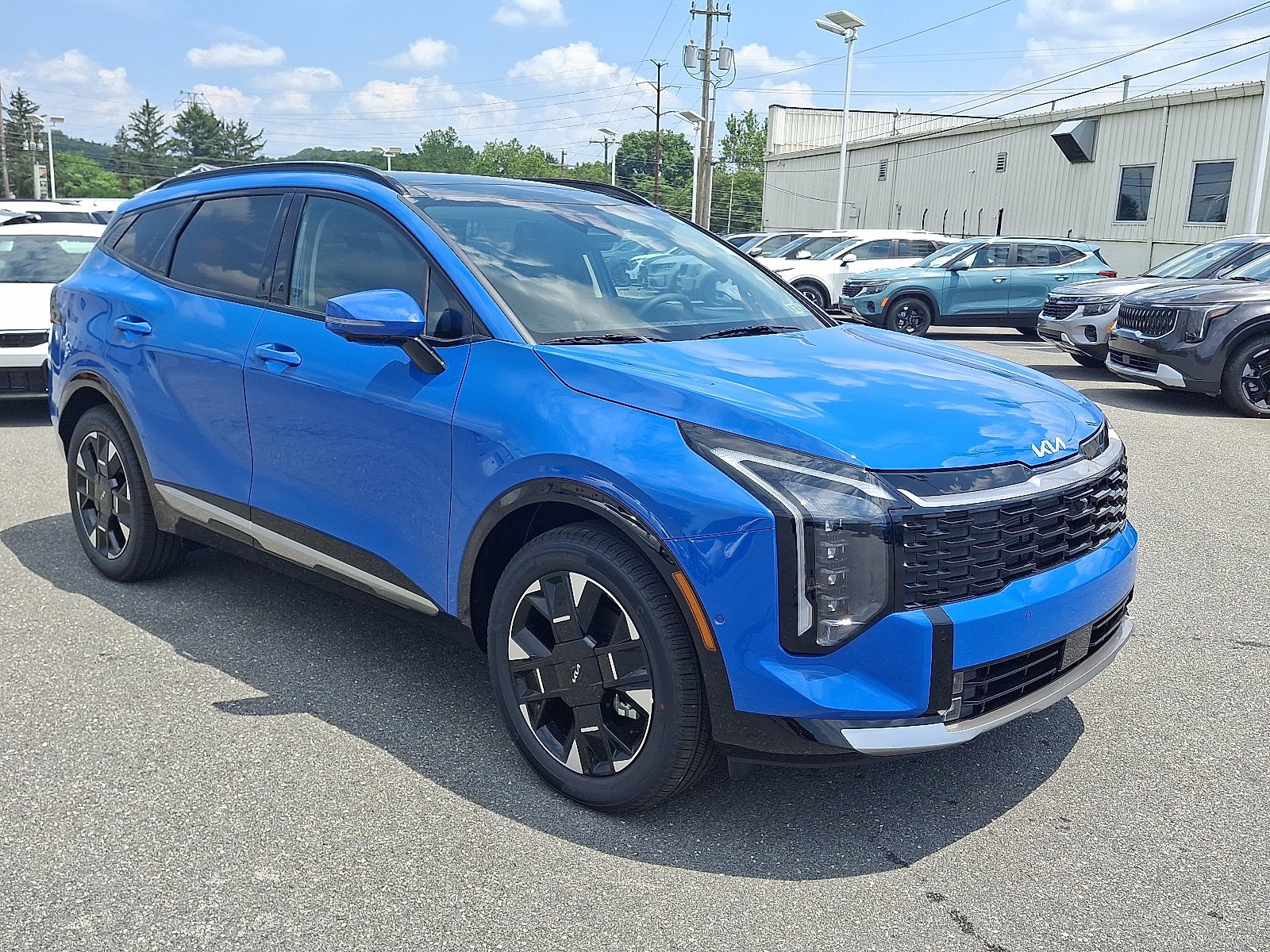 New 2026 Kia Sportage SX AWD/4WD image 2