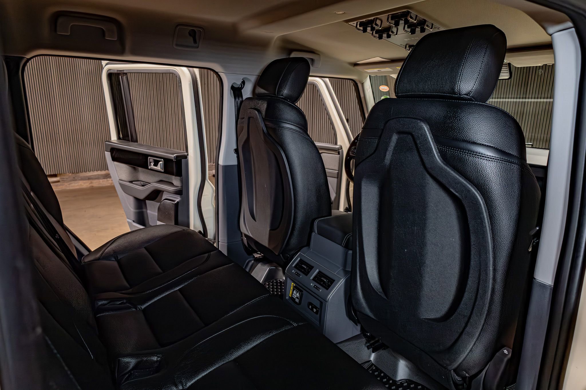 Used 2024 INEOS Grenadier image 26