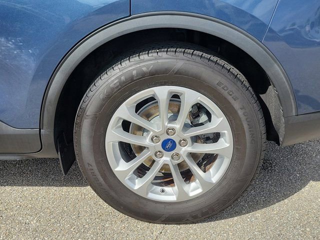 Certified 2020 Ford Escape SE FWD image 9