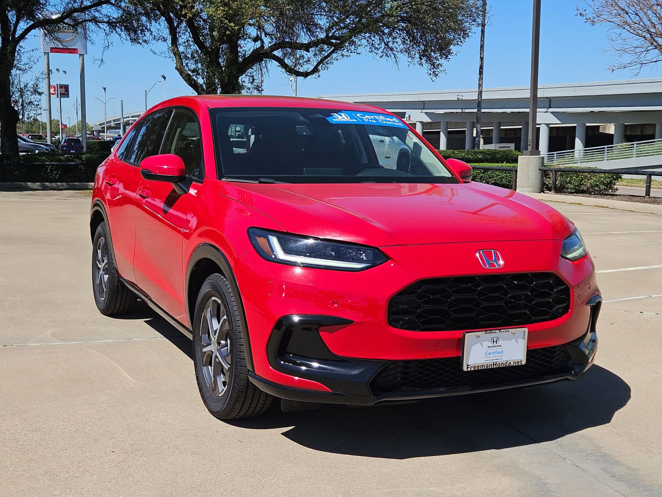 Certified 2023 Honda HR-V EX-L image 3