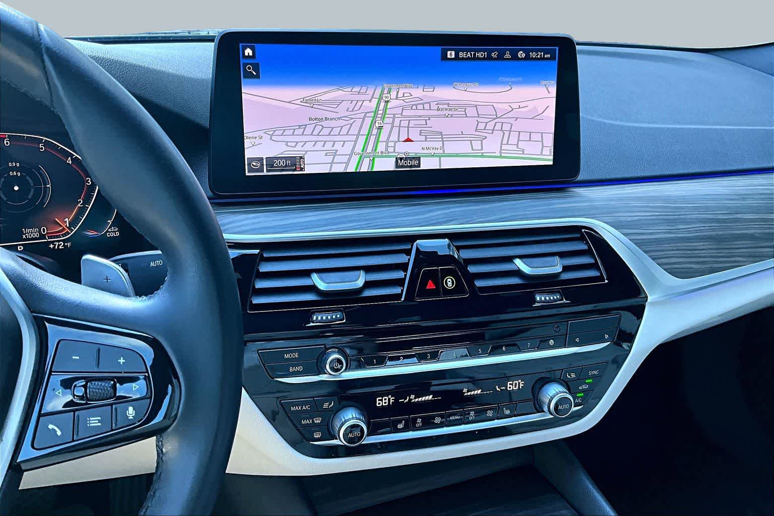 Used 2022 BMW 530i w/ Premium Package RWD image 6