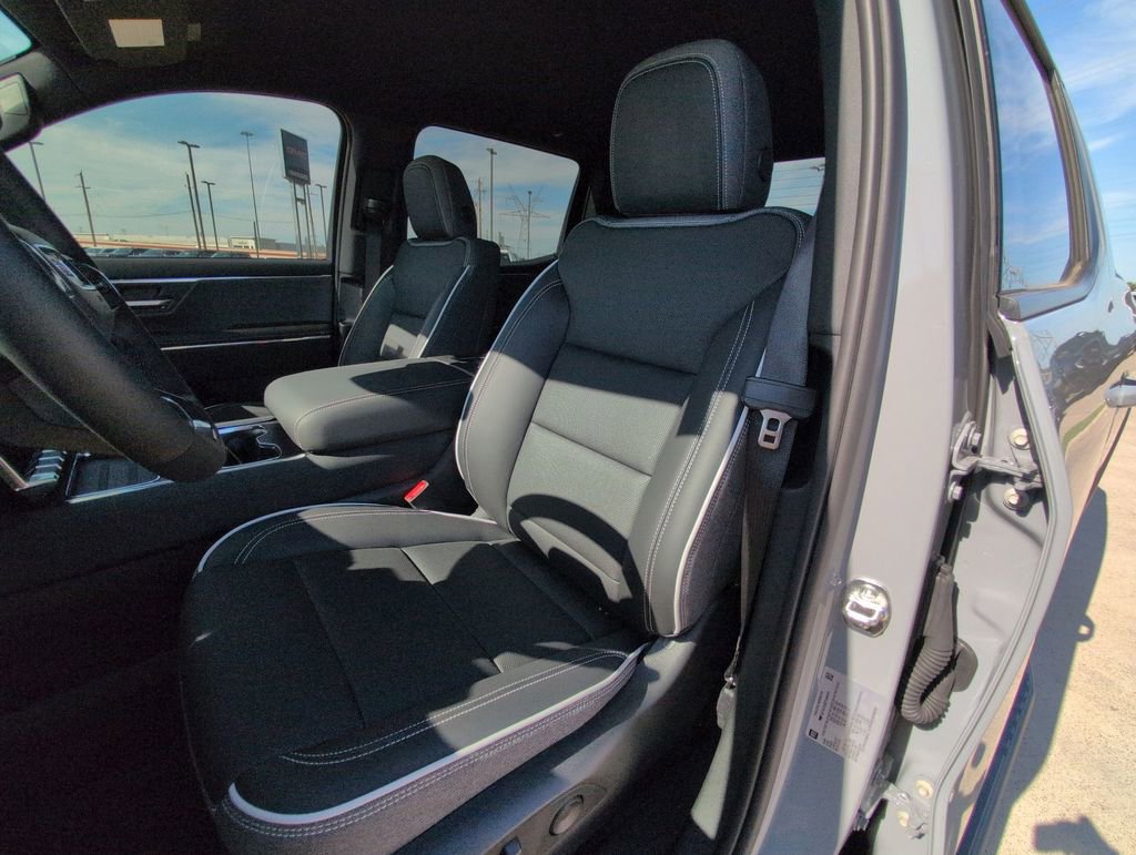 New 2026 GMC Sierra EV Elevation image 18