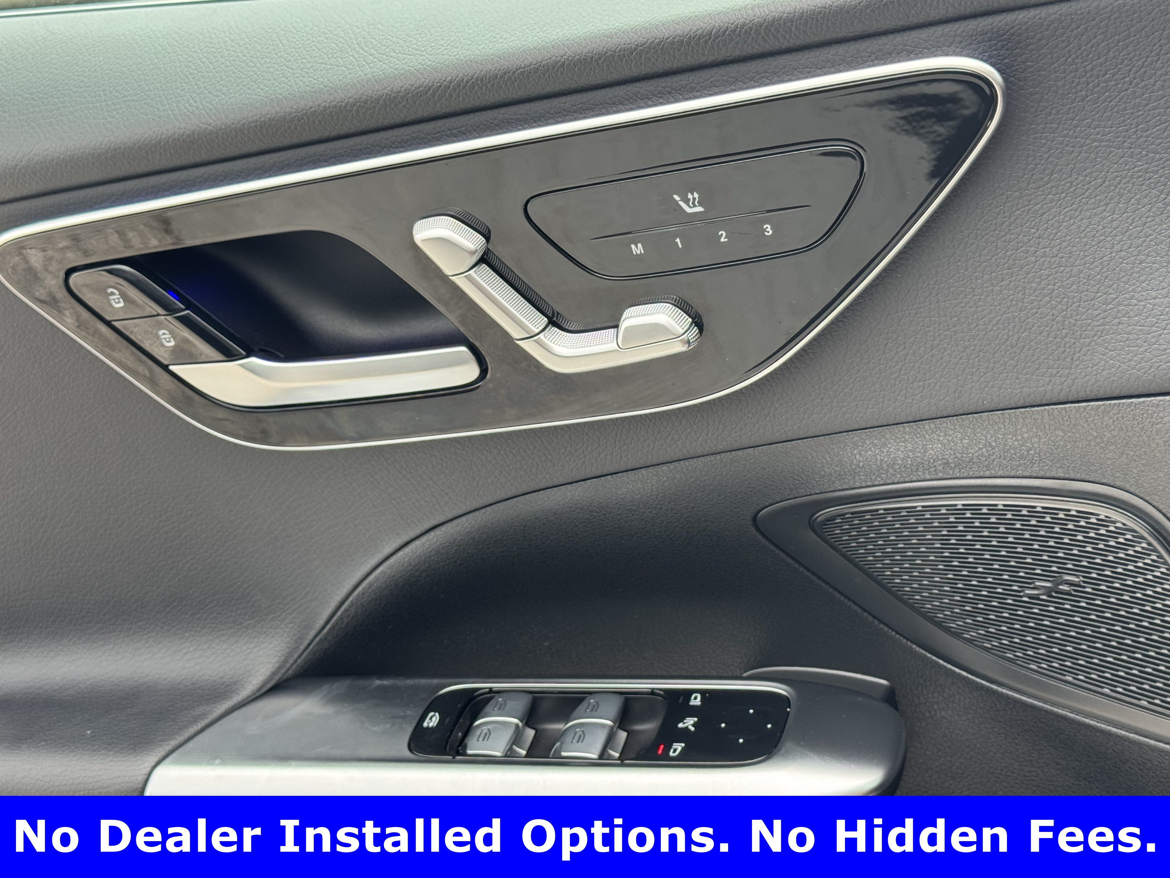 Used 2025 Mercedes-Benz C 300 4MATIC Sedan image 27