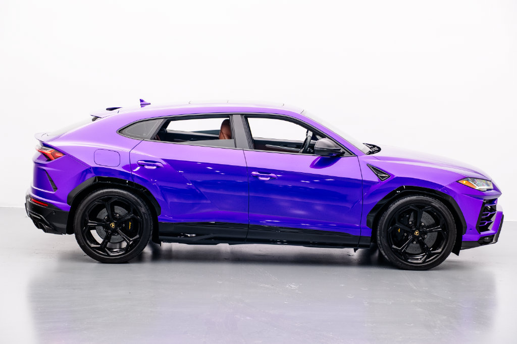 Used 2020 Lamborghini Urus AWD/4WD image 16