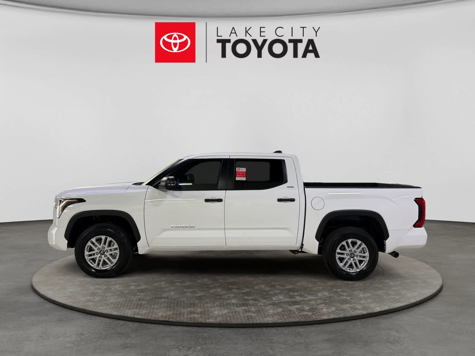 New 2026 Toyota Tundra SR5 w/ SR5 Convenience Package AWD/4WD image 3