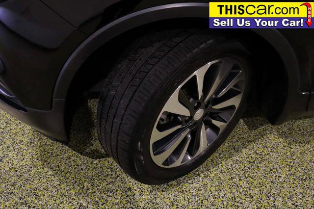 Used 2019 Buick Encore Essence image 22