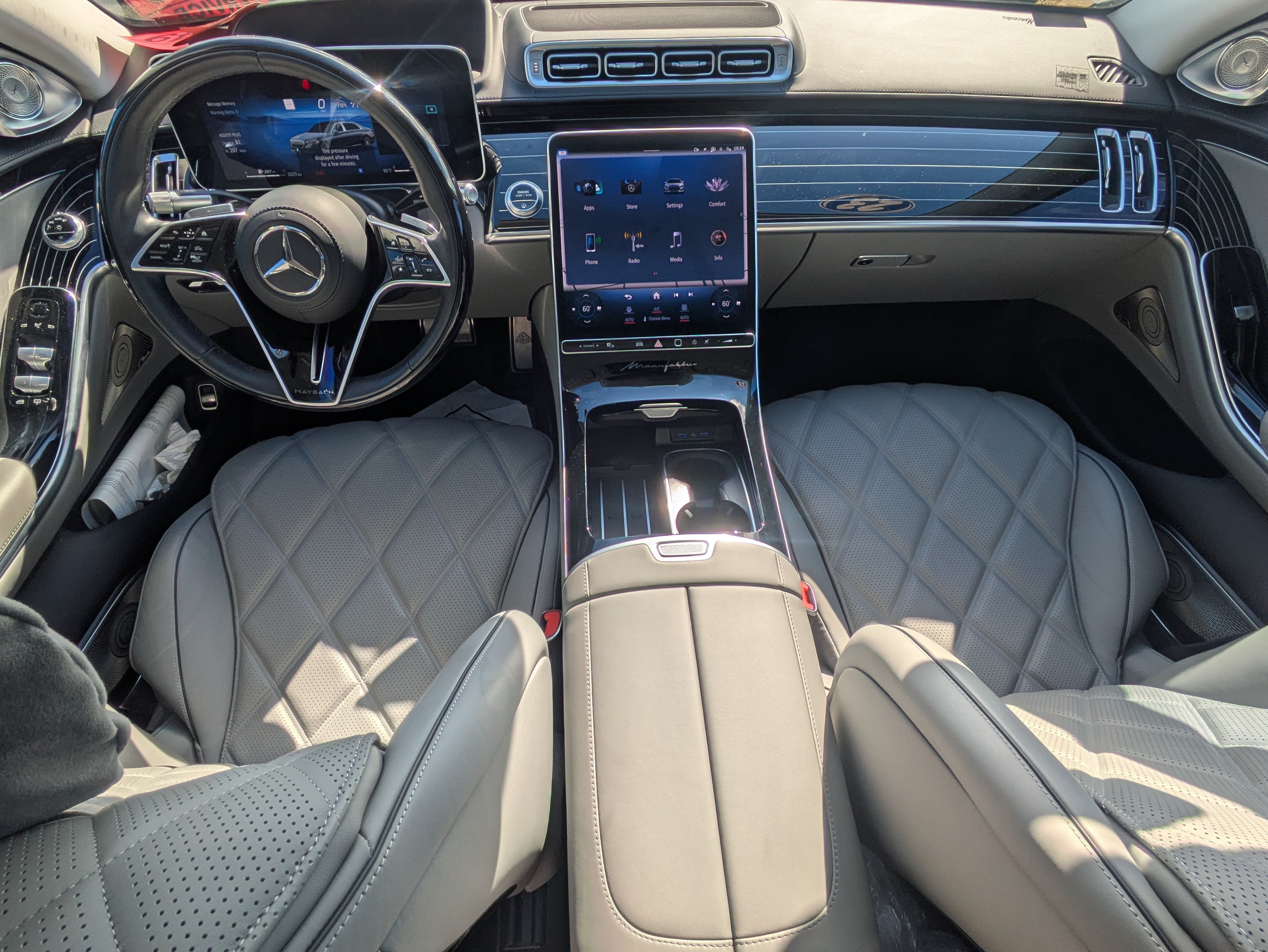 Used 2023 Mercedes-Benz Maybach S 680 4MATIC image 12