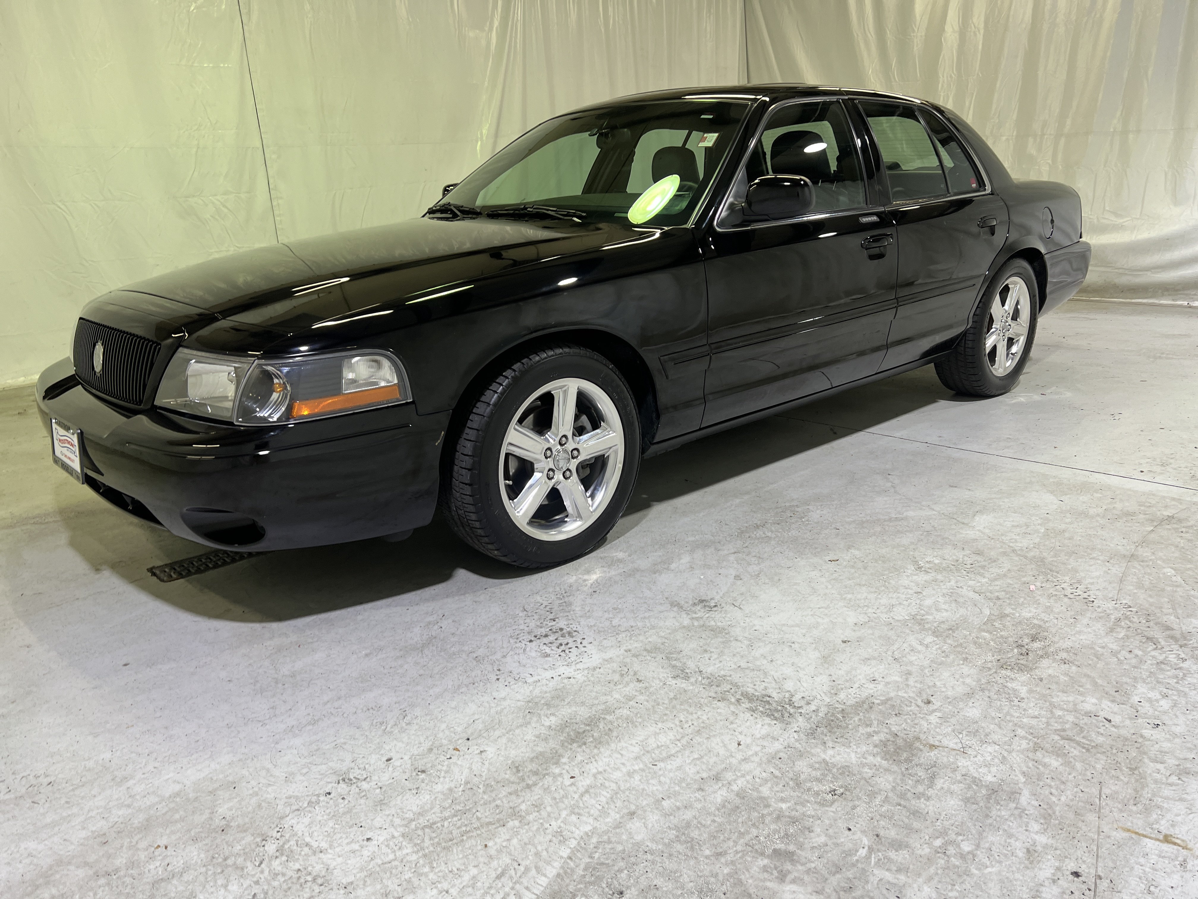 Used 2004 Mercury Marauder RWD image 6