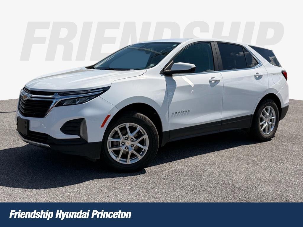 Used 2023 Chevrolet Equinox LT image 1