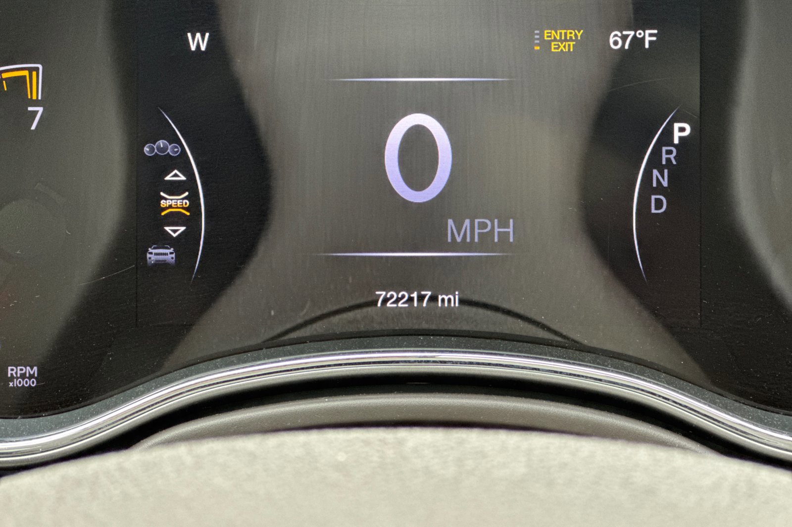 Used 2018 Jeep Grand Cherokee Overland AWD/4WD image 41