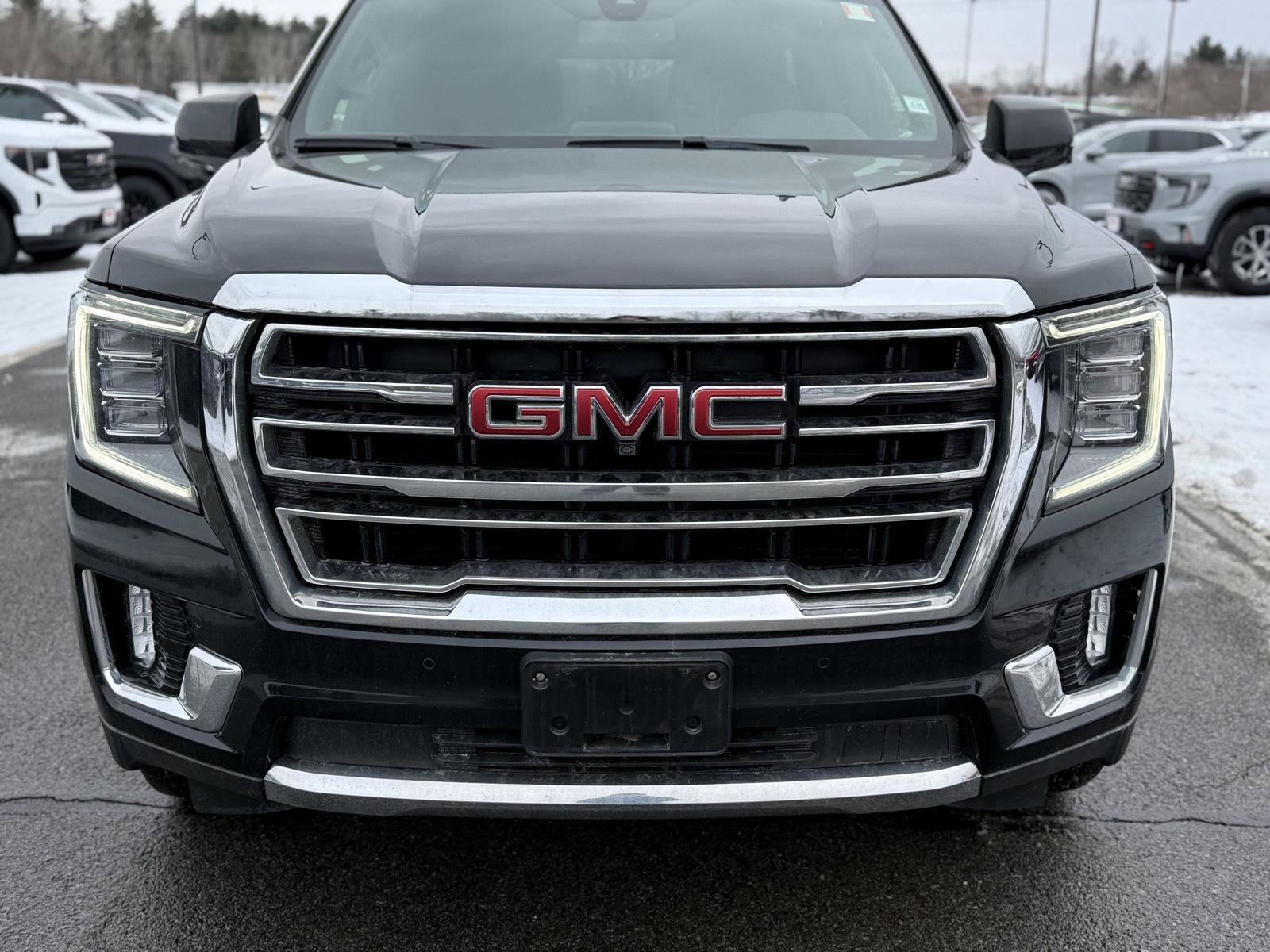 Certified 2022 GMC Yukon SLT w/ SLT Premium Package image 2