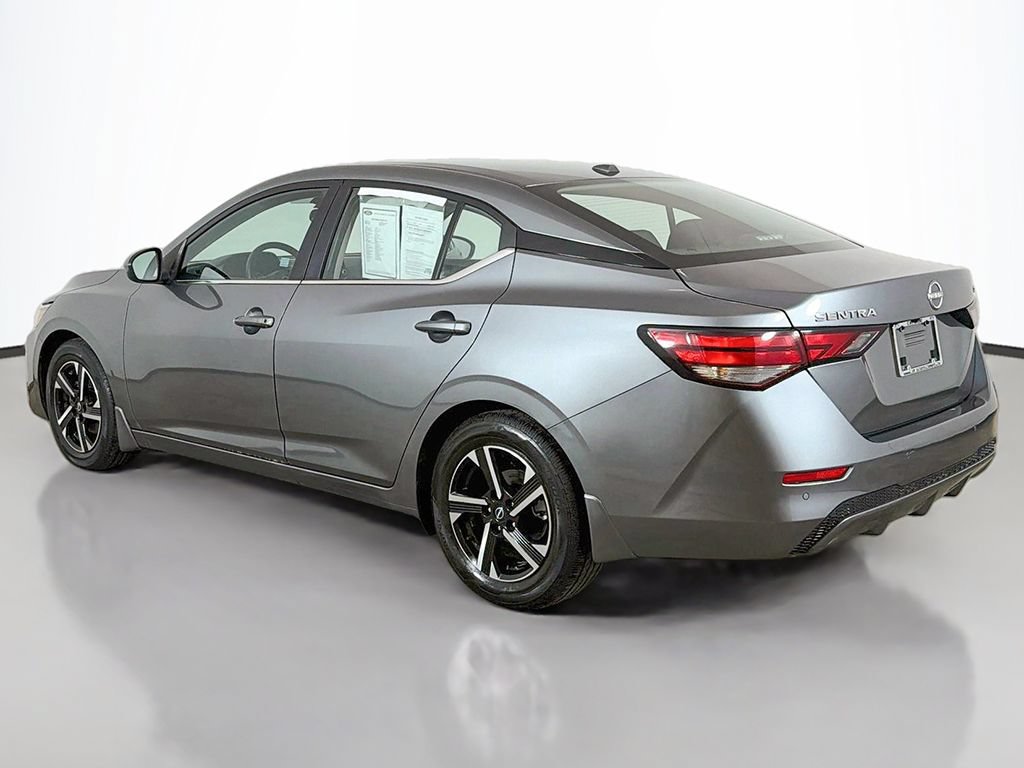 Used 2024 Nissan Sentra SV FWD image 8