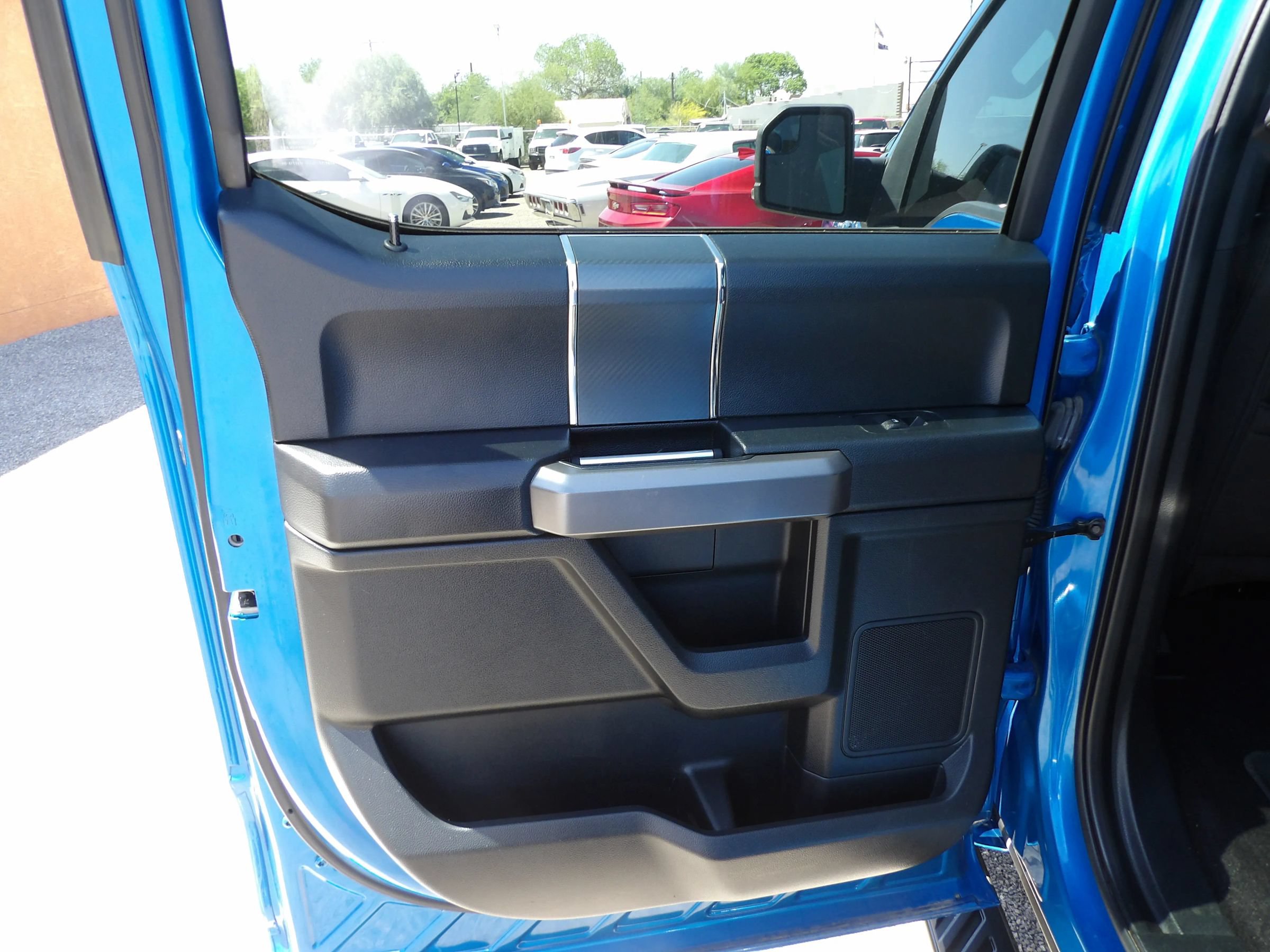 Used 2019 Ford F150 XLT w/ Equipment Group 302A Luxury RWD image 11