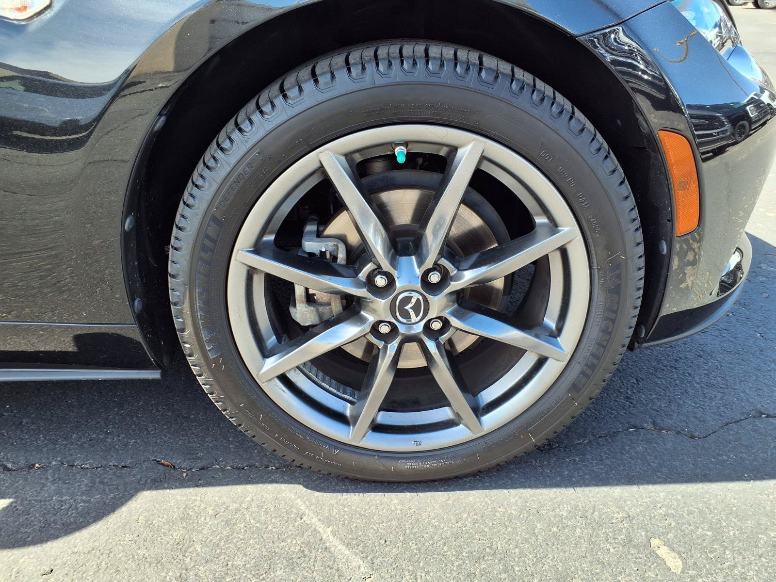 Used 2019 MAZDA MX-5 Miata RF Grand Touring RWD image 9