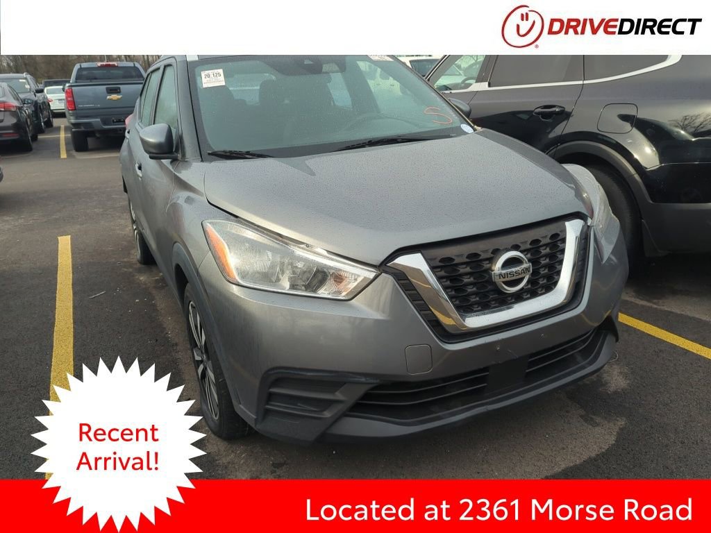 Used 2020 Nissan Kicks SV video 1