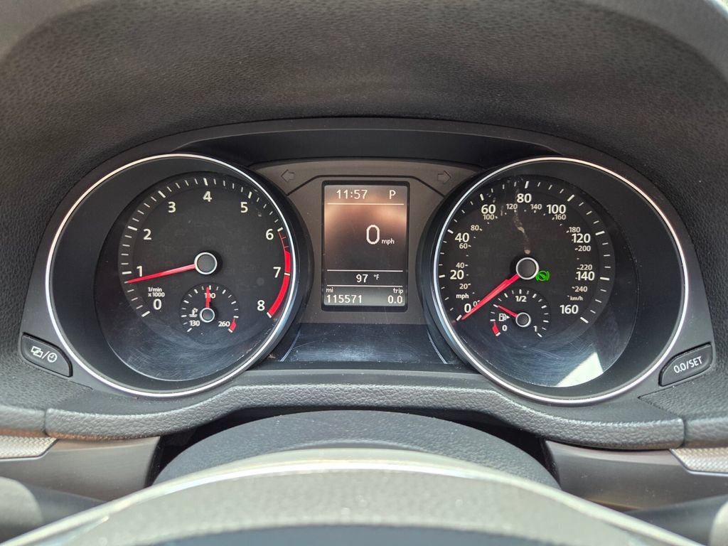 Used 2017 Volkswagen Passat 1.8T R-Line FWD image 27