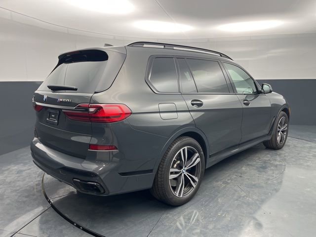 Used 2022 BMW X7 M50i w/ Dynamic Handling Package image 7