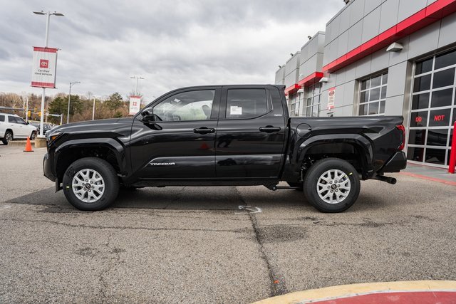 New 2026 Toyota Tacoma SR5 image 4