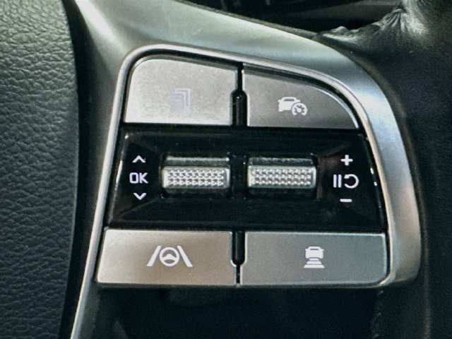 Certified 2024 Kia Telluride S w/ S Sunroof Package AWD/4WD image 17