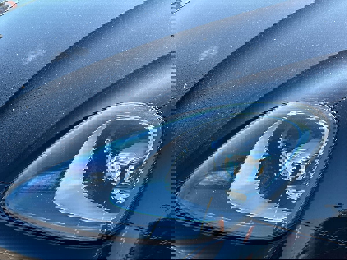 Used 2020 Porsche Cayenne image 28