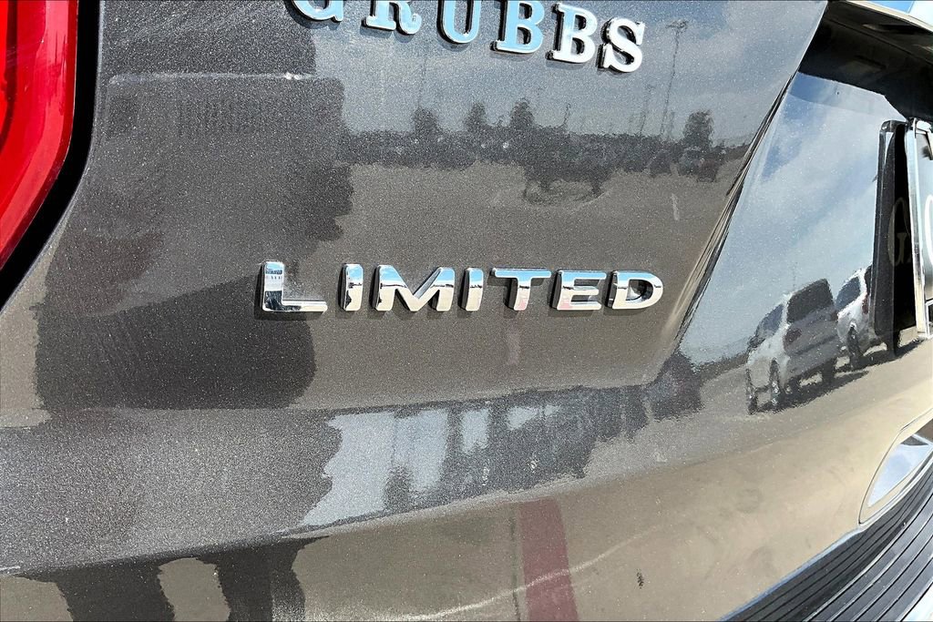 Used 2019 Ford Explorer Limited w/ Ford Safe & Smart Package image 40