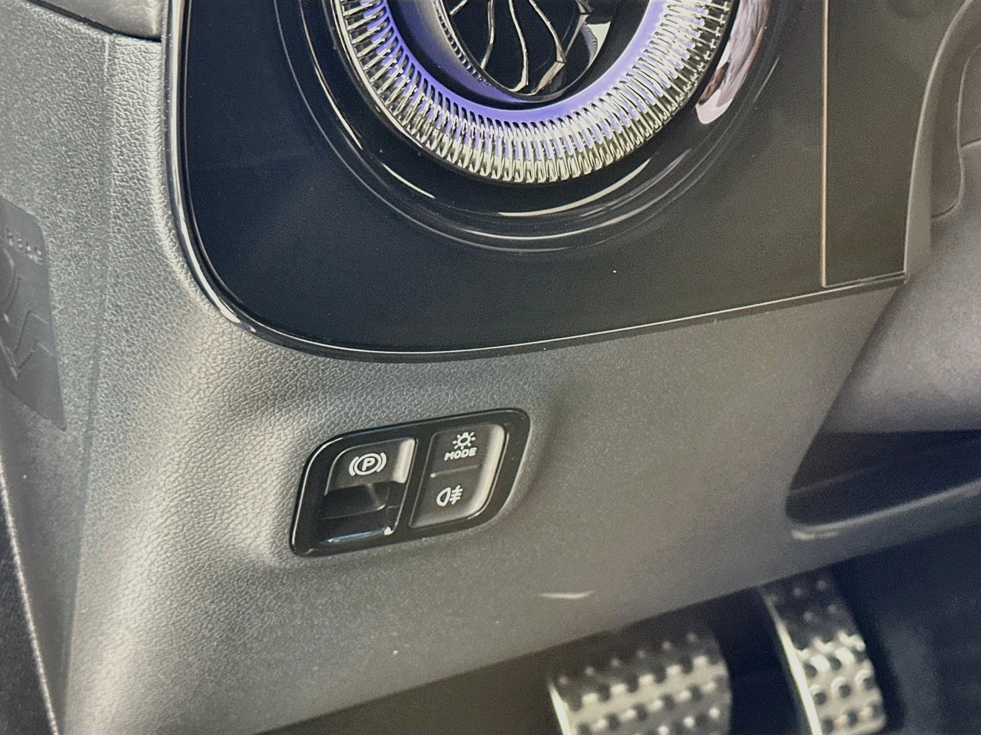 New 2027 Mercedes-Benz CLA 220 image 11