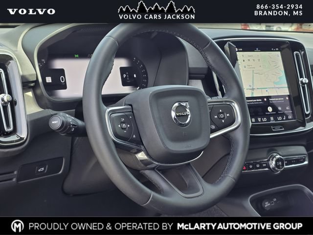 Used 2024 Volvo XC40 B5 Plus w/ Protection Package Premier AWD/4WD image 27