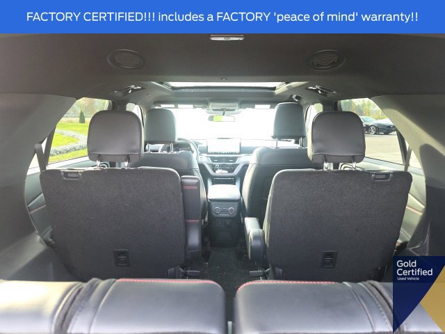 Used 2025 Ford Explorer ST-Line AWD/4WD image 14