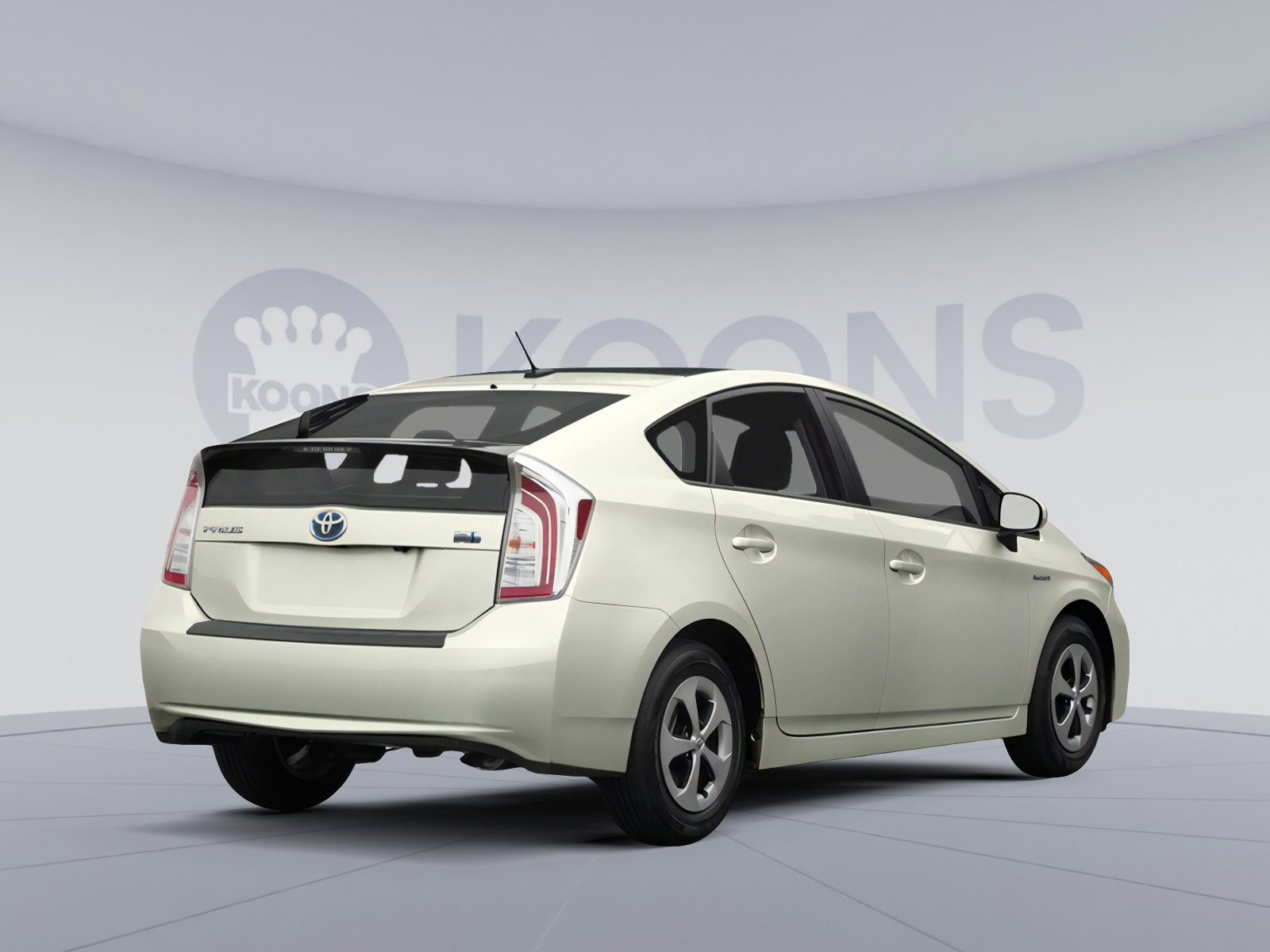 Used 2013 Toyota Prius Four image 2