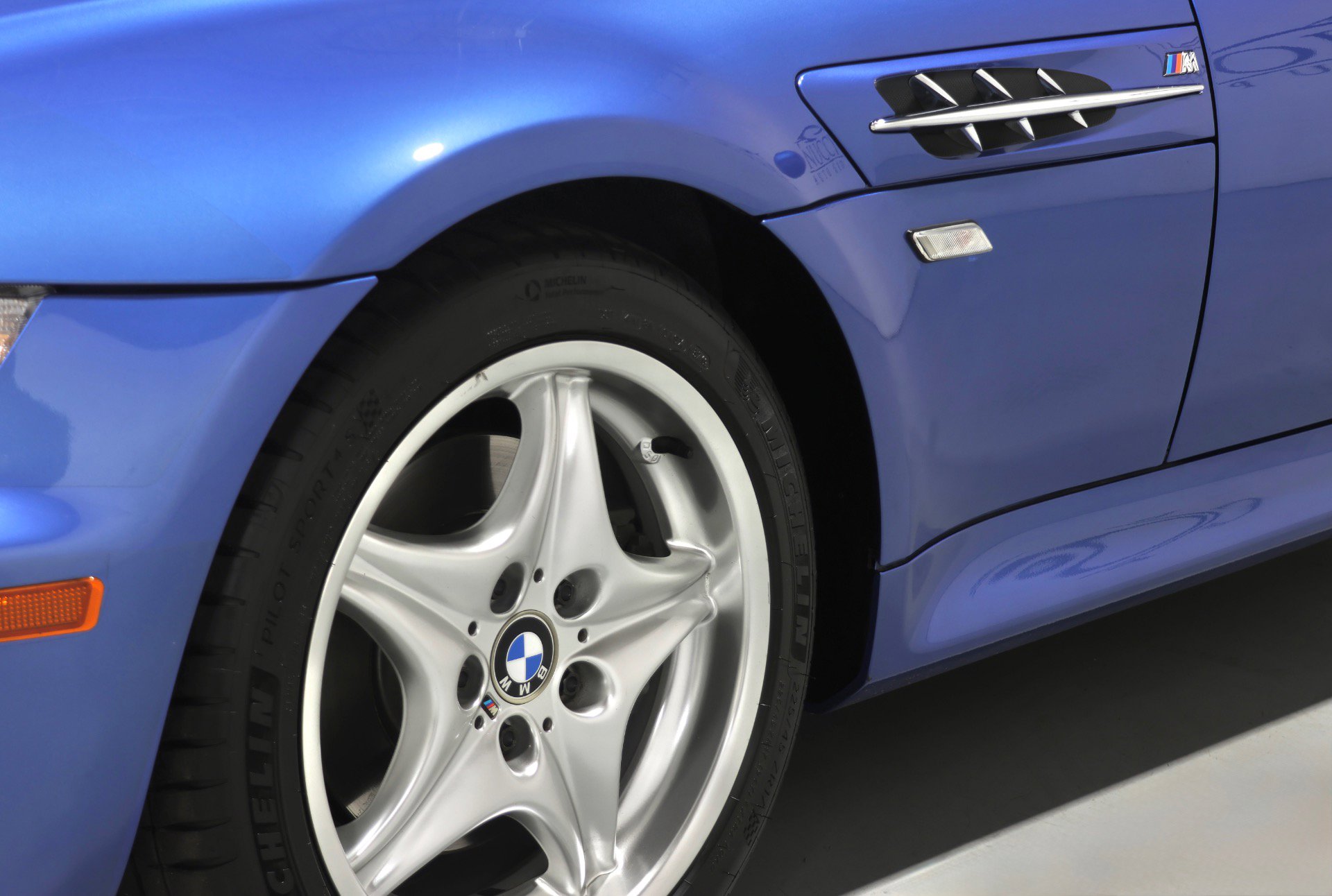 Used 2000 BMW M Coupe Only 13K Miles - Estoril Blue image 31